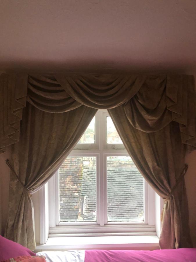 The Lion Hotel Broseley Bagian luar foto