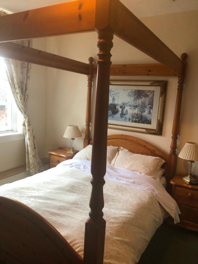 The Lion Hotel Broseley Bagian luar foto