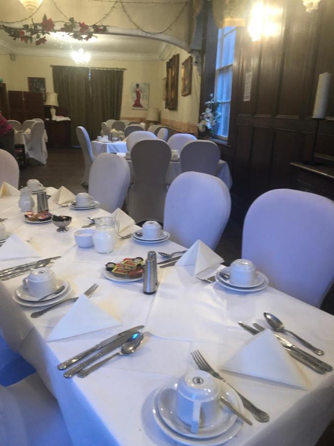 The Lion Hotel Broseley Bagian luar foto